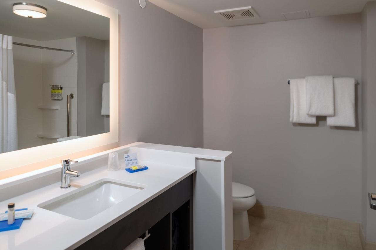 Holiday Inn Express & Suites - Tulsa Downtown - Arts District By Ihg Экстерьер фото
