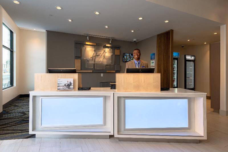 Holiday Inn Express & Suites - Tulsa Downtown - Arts District By Ihg Экстерьер фото